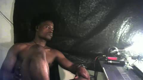 EL NIIGGGAA  21                                                                  EL NIGGA  21 online show from December 15, 2:27 pm