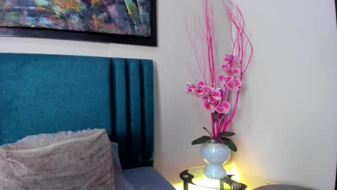 EloiseQuinn online show from October 17, 5:50 pm