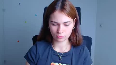 Snapshot of elsa_mur chatting on October 7, 7:15 am Elsa online show from October 7, 7:15 am