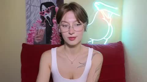 elsaangel online show from July 10, 5:23 am