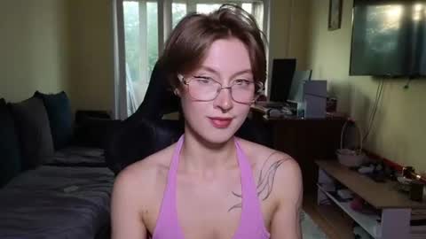 elsaangel online show from June 15, 1:36 pm
