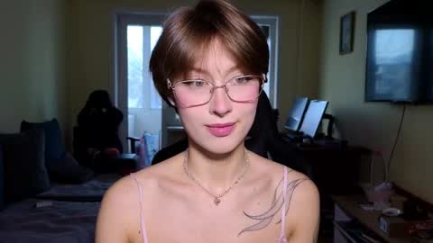 elsaangel online show from February 25, 10:30 am