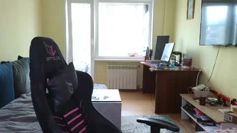 elsaangel online show from April 18, 9:22 am