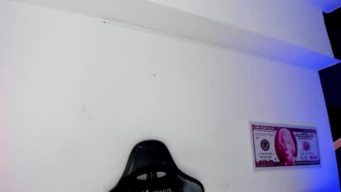 Elsa online show from October 24, 12:39 pm