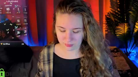 Elsie online show from June 5, 1:23 am