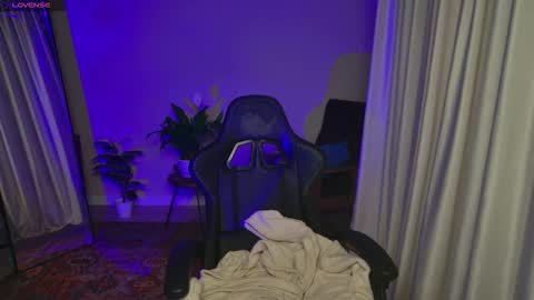 Elsie online show from November 8, 12:46 am