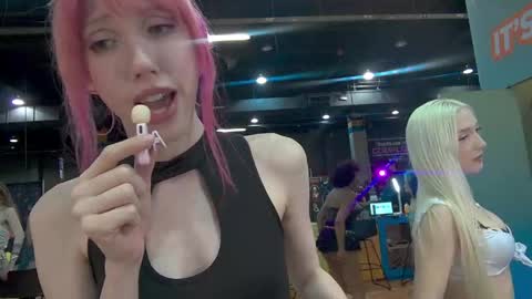 ELS online show from April 12, 6:12 pm