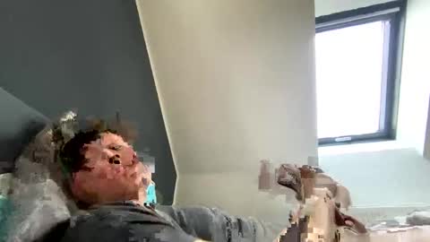 eltat_75 online show from February 28, 7:15 am