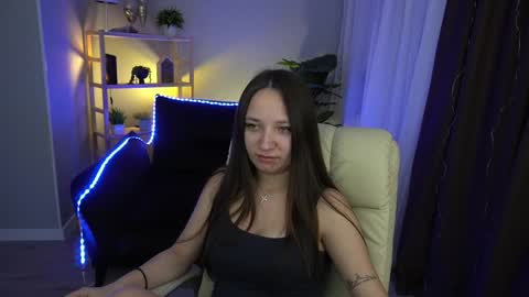 Call me Elis online show from February 1, 8:47 pm