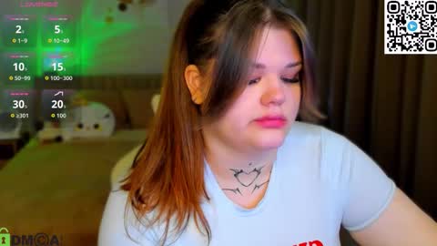 Eliza online show from October 10, 3:23 am