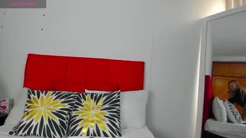 ema garcia  online show from November 20, 2:58 pm