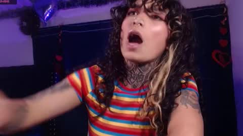 ema_ploxx online show from March 14, 3:21 am