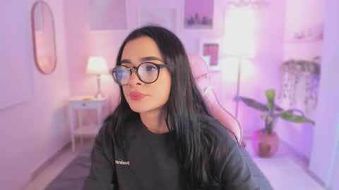 emma soul online show from November 24, 12:53 am