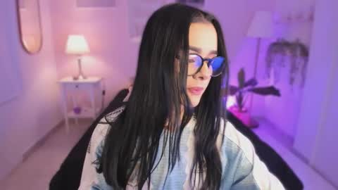 emma soul online show from December 22, 7:42 pm