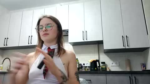 zoriana online show from November 11, 9:28 pm