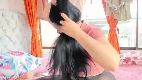 Emely   online show from November 21, 1:20 pm