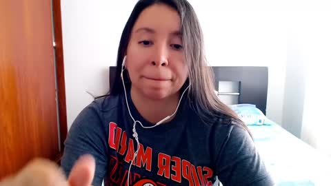 emely_sexx online show from February 3, 6:28 pm