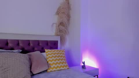 Emy online show from February 20, 1:25 am