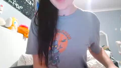 emeraldafterdark online show from April 3, 6:59 pm