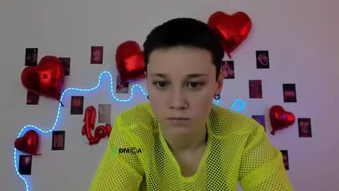 emi_fade online show from February 18, 10:15 am