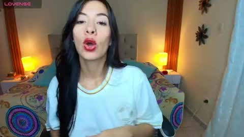 emiily_skinny online show from July 4, 3:54 am