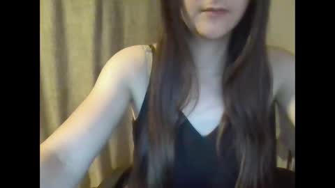 Snapshot of emili0899 chatting on September 22, 9:30 pm emili0899 online show from September 22, 9:30 pm