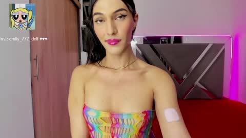 Emily hernandez online show from January 15, 9:13 am