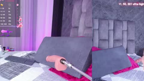 Emily online show from January 14, 12:02 pm