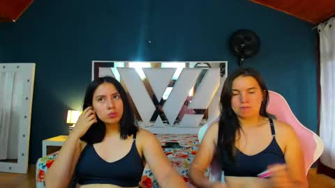 Emily and Soffy online show from April 18, 7:58 pm