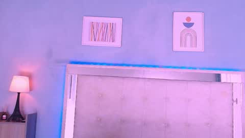 emily_castillo_1 online show from September 16, 5:32 am