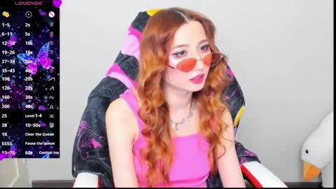 Snapshot of emily_cline chatting on September 29, 10:20 pm emily_cline online show from September 29, 10:20 pm