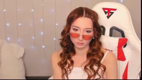 Snapshot of emily_cline chatting on October 16, 4:06 pm emily_cline online show from October 16, 4:06 pm