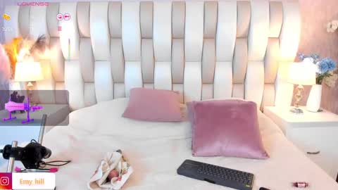 EMILY   Monday 5-2 am From Tuesday to Friday5-1 am Colombia time online show from January 30, 3:22 am