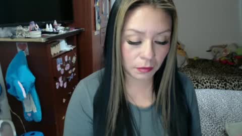 Emily online show from October 4, 2:09 am