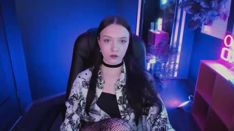 Emily online show from February 7, 10:40 am