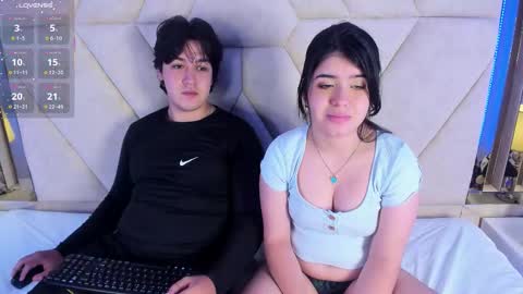 Amily  Andrew online show from September 15, 5:09 am