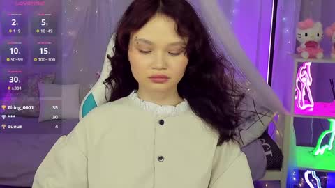 Emilyhaves online show from May 21, 10:33 am