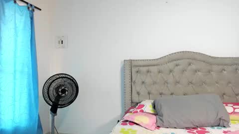 Camila online show from December 22, 7:20 pm