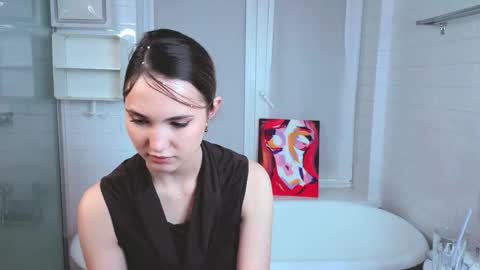 Emily online show from November 21, 7:34 pm