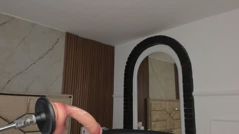 Snapshot of emilyhendrix_ chatting on January 27, 10:38 pm Emily Hendrix online show from January 27, 10:38 pm