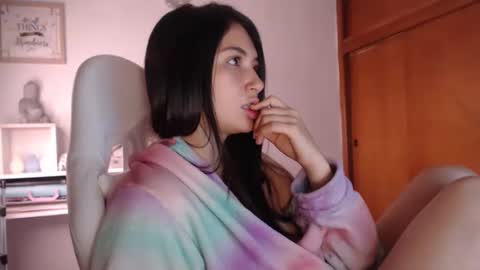 Emily Jang online show from October 18, 10:30 am