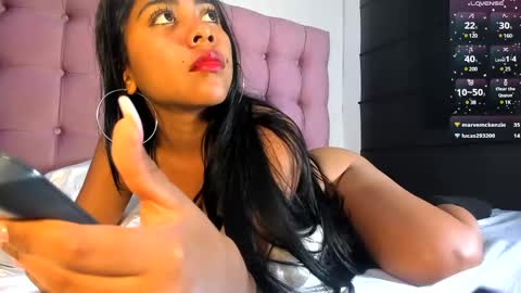 Snapshot of emilyjhons3 chatting on February 26, 5:57 am Emily online show from February 26, 5:57 am