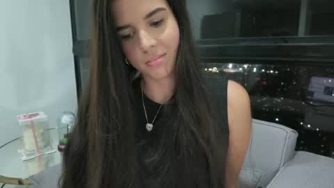 emilymadsen_ online show from July 26, 11:57 pm