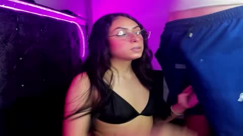 EmilyPacho  online show from November 28, 5:31 pm