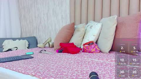 My IG - EmilyParker   online show from November 26, 5:53 pm