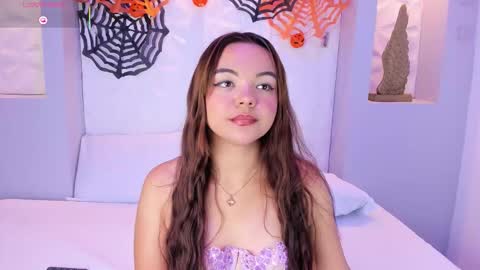 EMILY online show from October 22, 6:31 pm