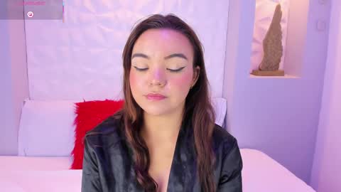 EMILY online show from October 11, 9:29 pm