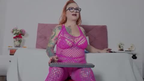 emily rousse online show from February 8, 7:28 pm