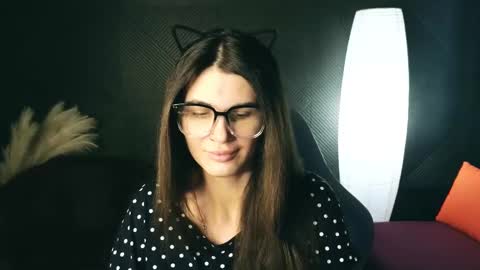 Emily online show from February 10, 4:19 am