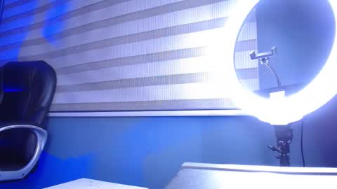 Emily  online show from December 2, 3:27 am